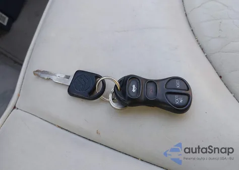 1996 Mercury Grand Marquis Ls/Bayshore from USA, damaged, VIN 2MELM75W8TX609431